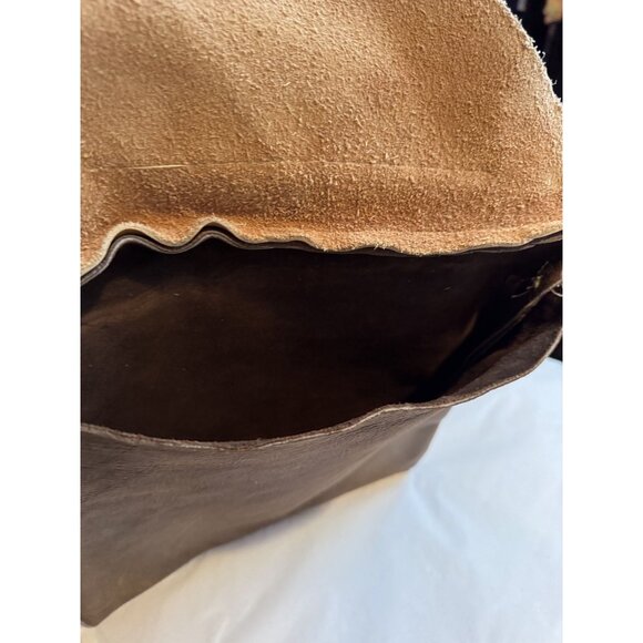 Leather & Cowhide Shoulder Bag With Rustic Country Engraving On Flap For Western - Picture 7 of 16